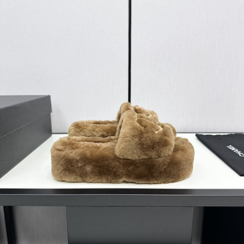 Ch*el slippers